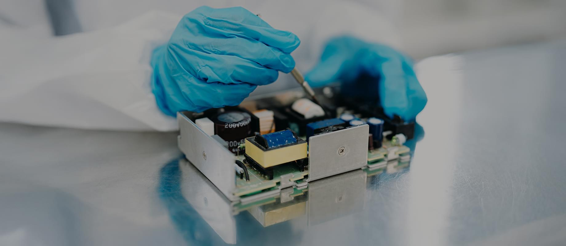 技巧×技術×柔軟性1949年創業。株式会社フォレストは工業計測機器のプロフェッショナルです。ヒーター断線警報器、直流積算電流計、サイリスタ電源調整器