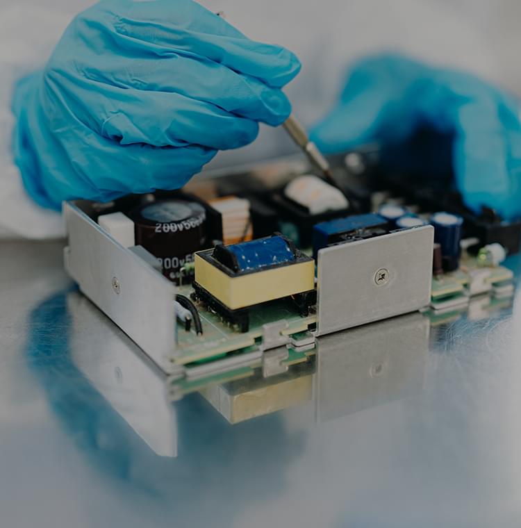 技巧×技術×柔軟性1949年創業。株式会社フォレストは工業計測機器のプロフェッショナルです。ヒーター断線警報器、直流積算電流計、サイリスタ電源調整器